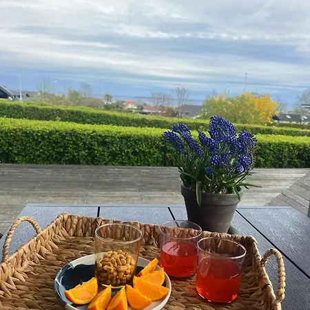 Prázdninový dům With Sea View In Hejlsminde